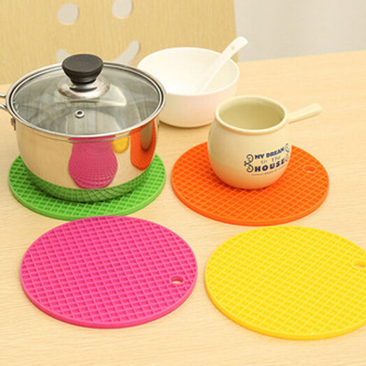 Silicone Hot Mat Round (Random Color)