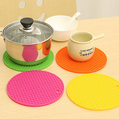 Silicone Hot Mat Round (Random Color)