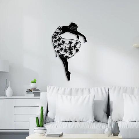 Dancing Girl Metal Wall Arta