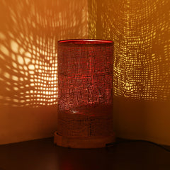 Glorious Mars' Hand-etched Table Lamp In Iron (27.9 cm | Matte Finish)