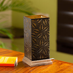 'Leafy Plants' Hand Etched Table Lamp In Iron & Mango Wood (30.5 cm)