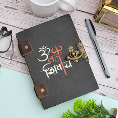 Handmade Printed Cardboard Journal Diary with Buckle Lock Unruled 200 Pages Notepad Personal Diaries for Men and Women -1