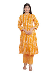 Women's Cotton Floral Printed Mandarin Collar A-Line Kurti with Pant (Orange)