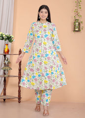 Women's Cotton Floral Printed Mandarin Collar A-Line Kurti with Pant (Cream)