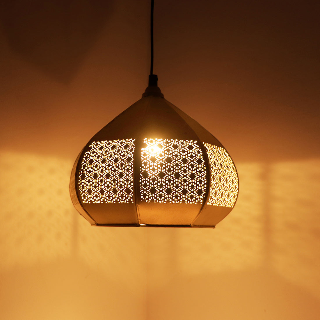 'Moroccan Paradise' Hand-Etched Pendant Lamp In Iron (20.3 cm, Matte Finish)