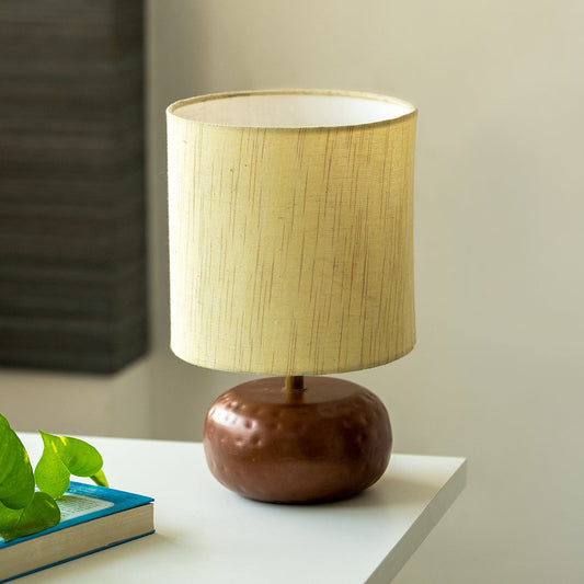Chestnut Hammered' Decorative Table Lamp (34.3 cm, Iron)