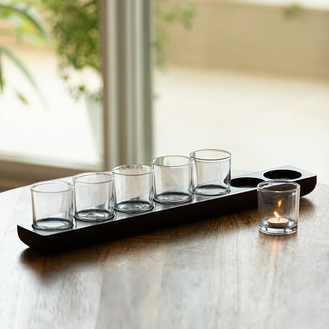 🕯️ Linear Flame Wooden Tea Light Holder – Handcrafted Mango Wood Decor