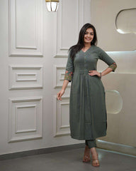 Women's Cotton a-line flared Straight Kurti With Pant