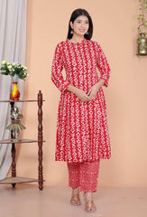Women's Rayon Floral Printed Mandarin Collar A-Line Kurti with Trousers (Red-M)