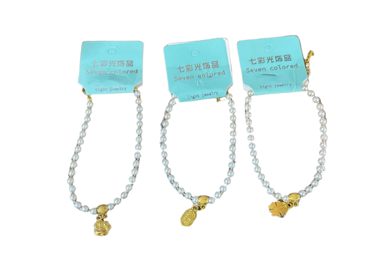 Pearl Bracelet With Charm 1Pc (Random)