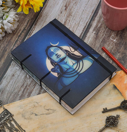 Handmade Printed Cardboard Journal Diary with Buckle Lock Unruled 200 Pages Notepad Personal Diaries for Men and Women -1