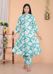 SHITAL CRAFTS Women's Cotton Floral Printed Mandarin Collar A-Line Kurti with Pant (Sky Blue)